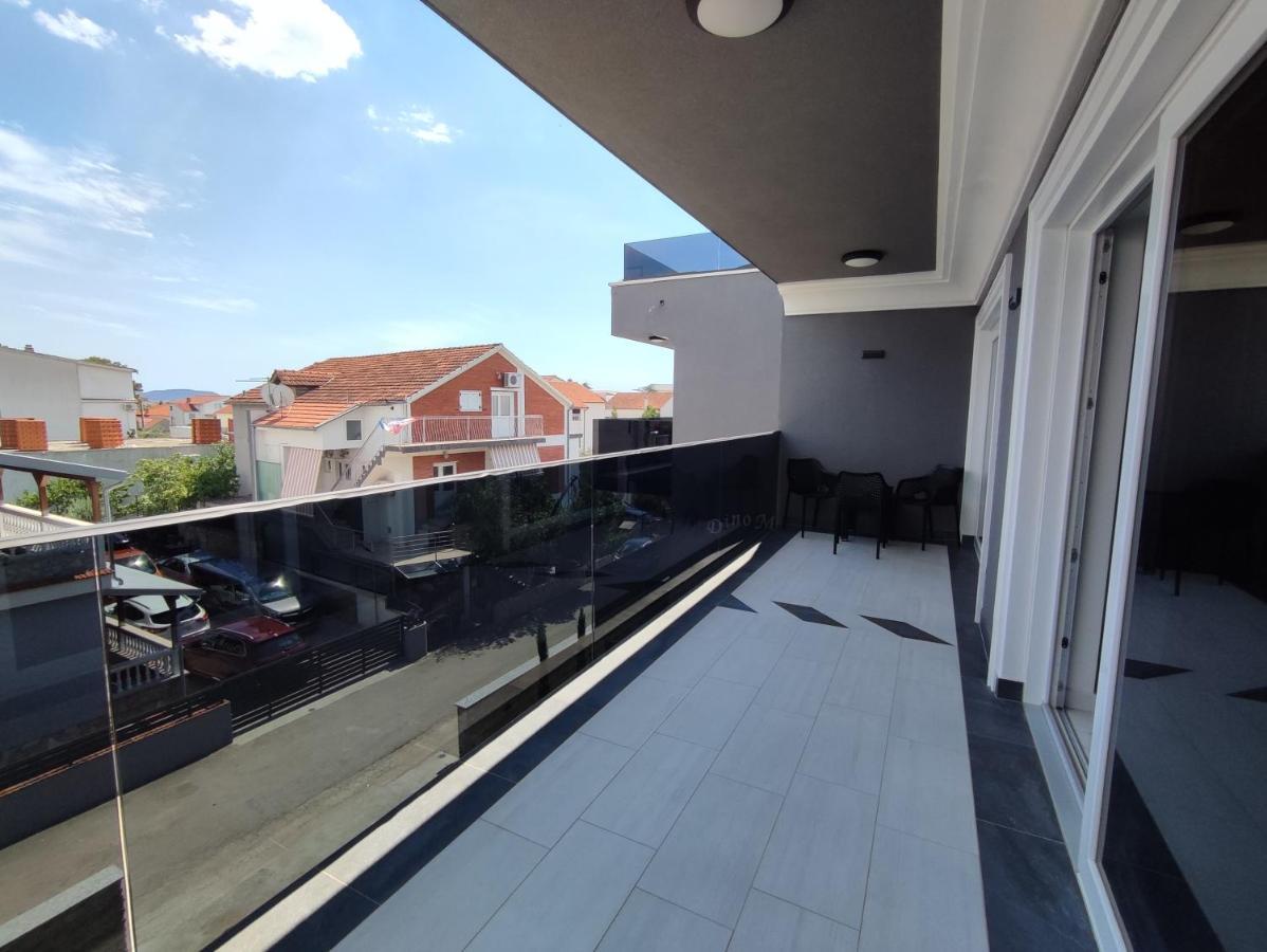 Luxury Apartments-La Dino Maky Vodice Extérieur photo